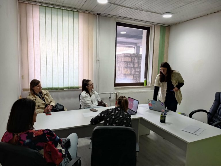 Read more about the article <gwmw style="display:none;"></gwmw>Radionica „Žensko liderstvo i njegovi izazovi“ održana u Biznis centru<gwmw style="display:none;"></gwmw>